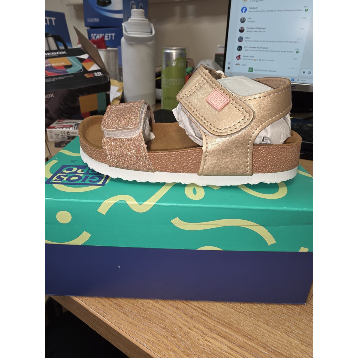 BOXLOT 10 X Gioseppo Kids Sandals Mized Sizes